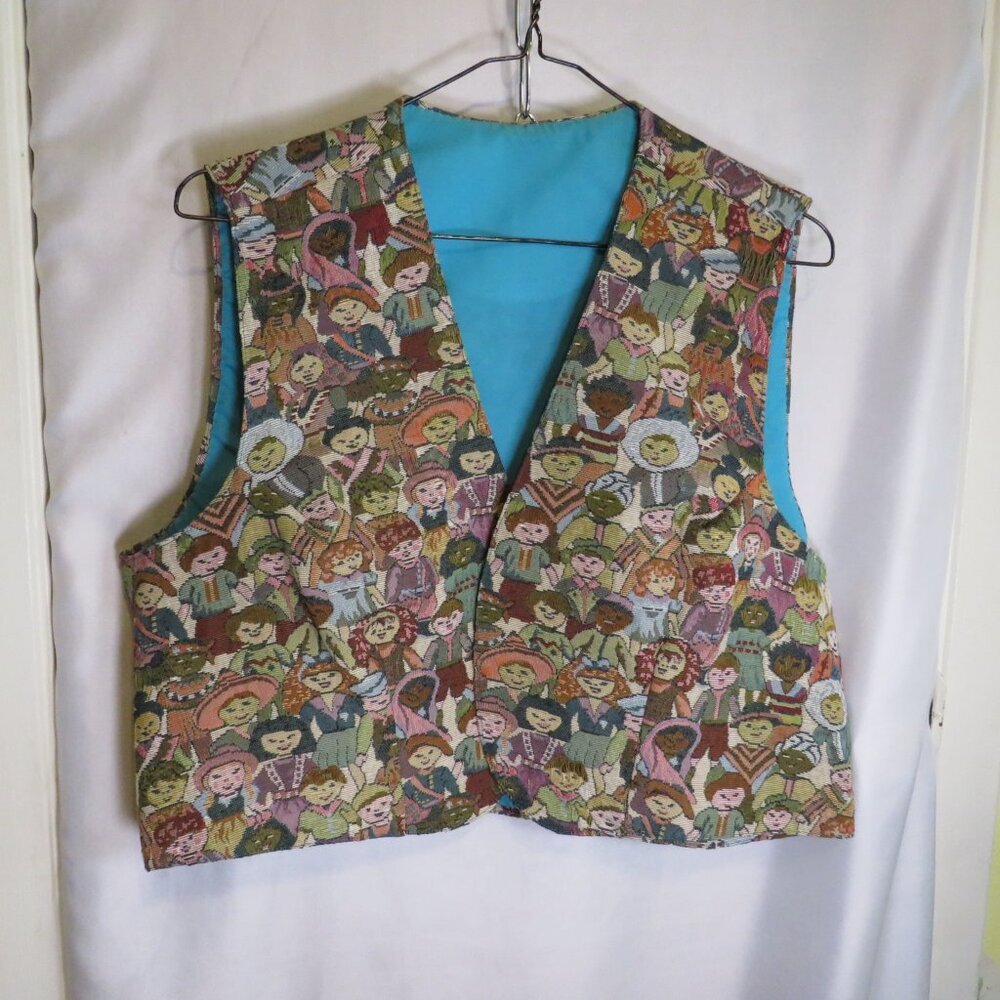 Vintage "Kids Around the World" Tapestry Vest, Size Large UNISEX (TEACHERS)
